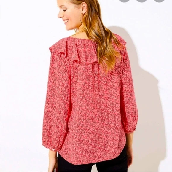 💚Loft red heart print top - Picture 2 of 8